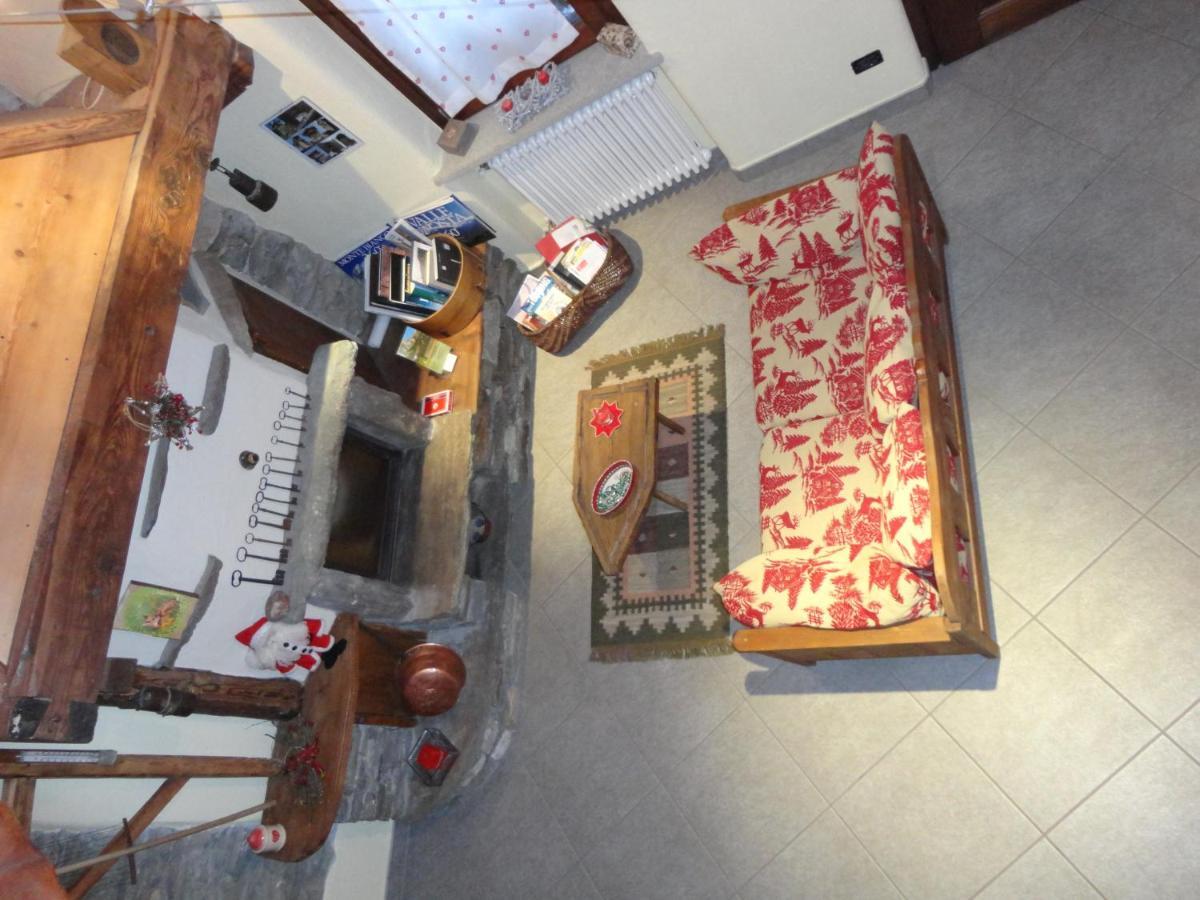 Les Chevreuils Apartment Арвиер Екстериор снимка