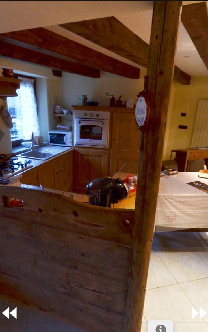 Les Chevreuils Apartment Арвиер Стая снимка